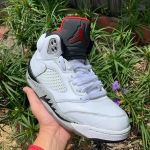 Jordan 5 retro “white cements”